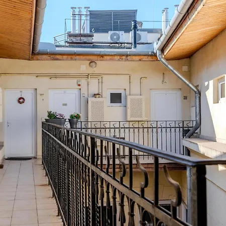 Cozy Flat In The Heart Of Buda